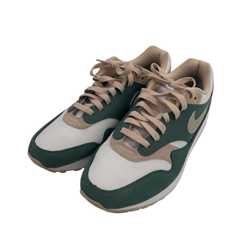 Nike custom air max Men's Green and Tan Sneakers size 9